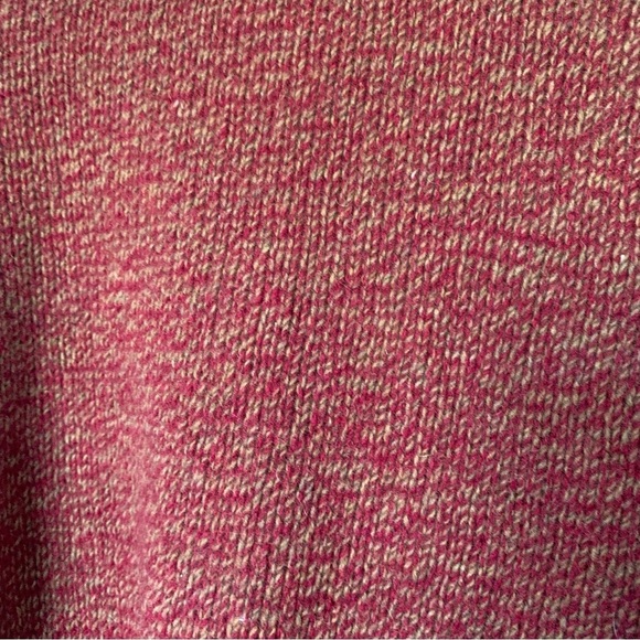 Vintage Van Heusen 100% Shetland Red Wool Sweater - Picture 3 of 7